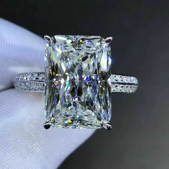 🎁 Super Big Independent Radiant Crysital Clear Gemstone Rings for Women,PD259 - Picture 1 of 5